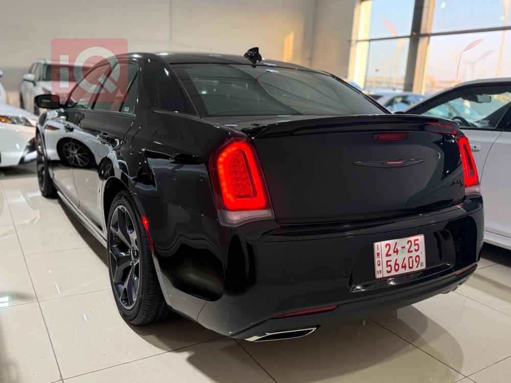 Chrysler 300